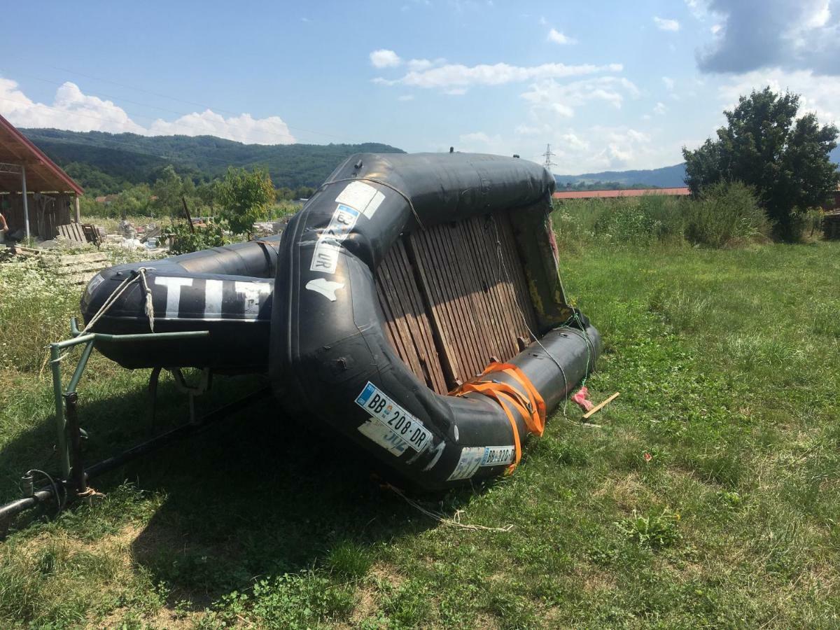 Zvezdica Appartement Bajina Basta Buitenkant foto